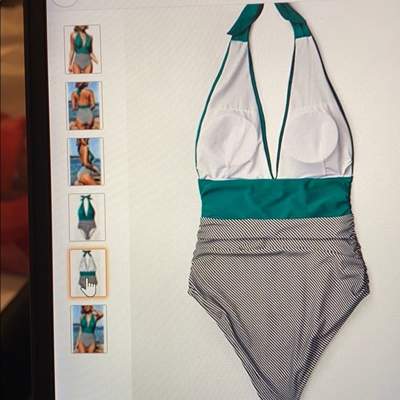 Swimsuit - Picture 3 of 4